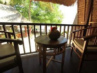 モラモラ ハウス ホリデーパーク レンボンガン島